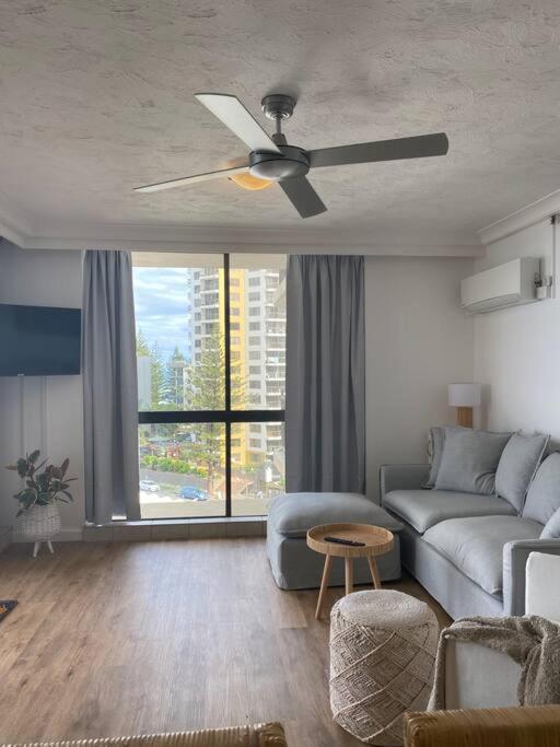 شقة Fabulous Sea Views In The Heart Of Surfers غولد كوست المظهر الخارجي الصورة